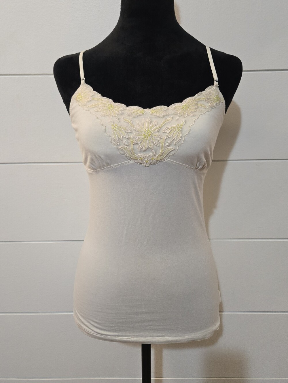 American Eagle Outfitters Cream Lace-Trim Spaghetti Strap Camisole